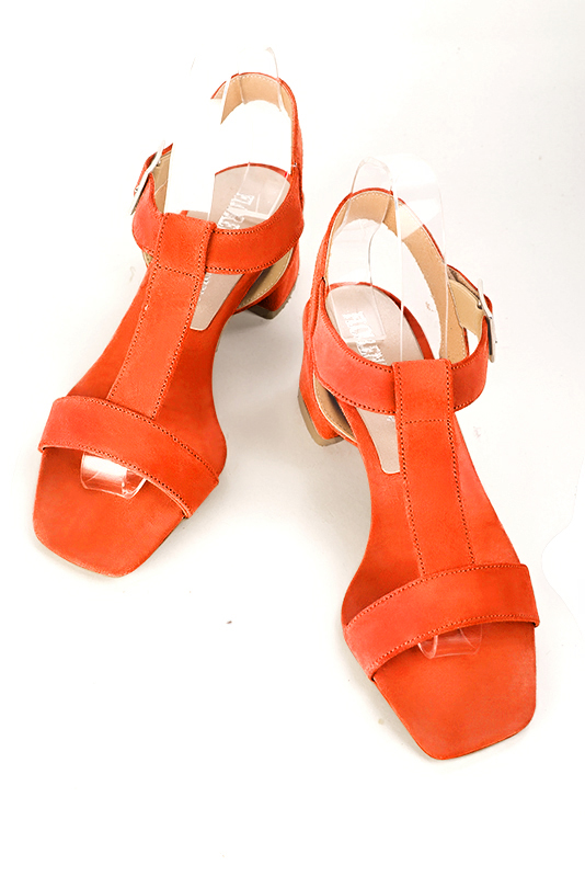 Clementine orange women's fully open sandals, with an instep strap. Square toe. Low flare heels. Top view - Florence KOOIJMAN